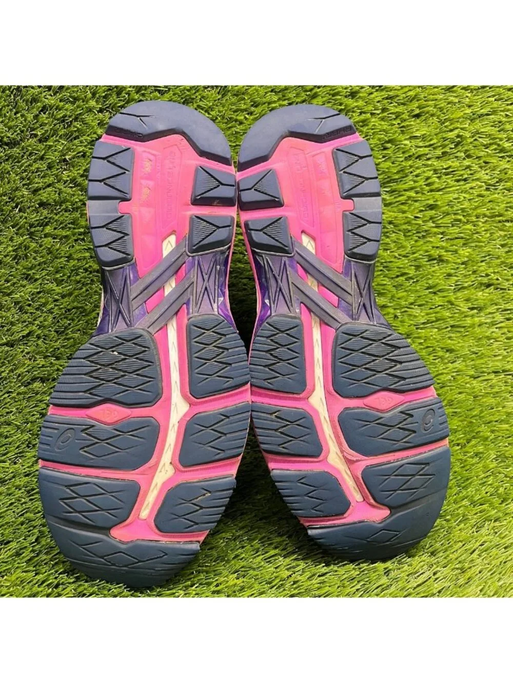 Asics GT-2000 5 Womens Size 11.5 Gray Pink Blue Athletic Running Shoes Sneakers